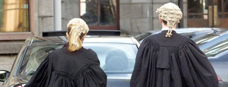 Applications reopen for solicitors to become senior counsel