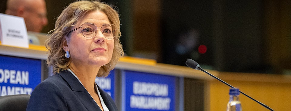 EU publishes code on GenAI transparency