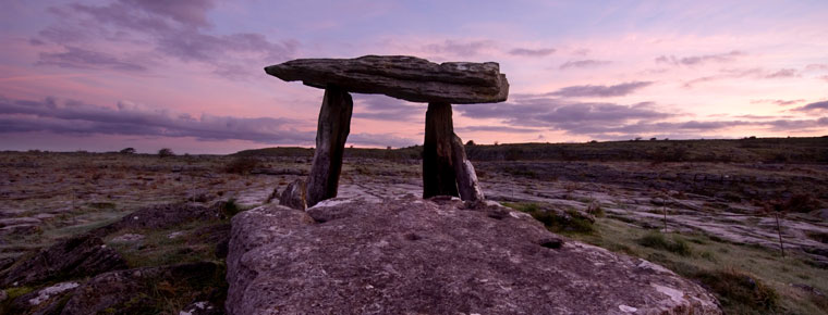 676,300 foreign visitors to Ireland  in July