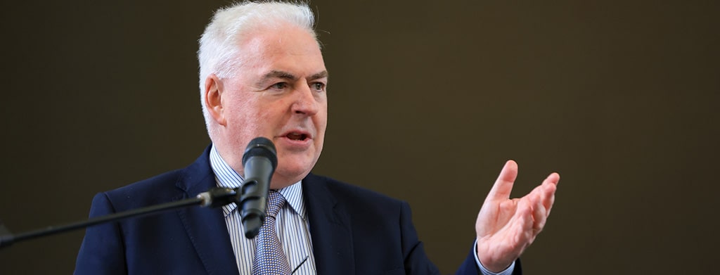 Don’t discount country practice, solicitors urged