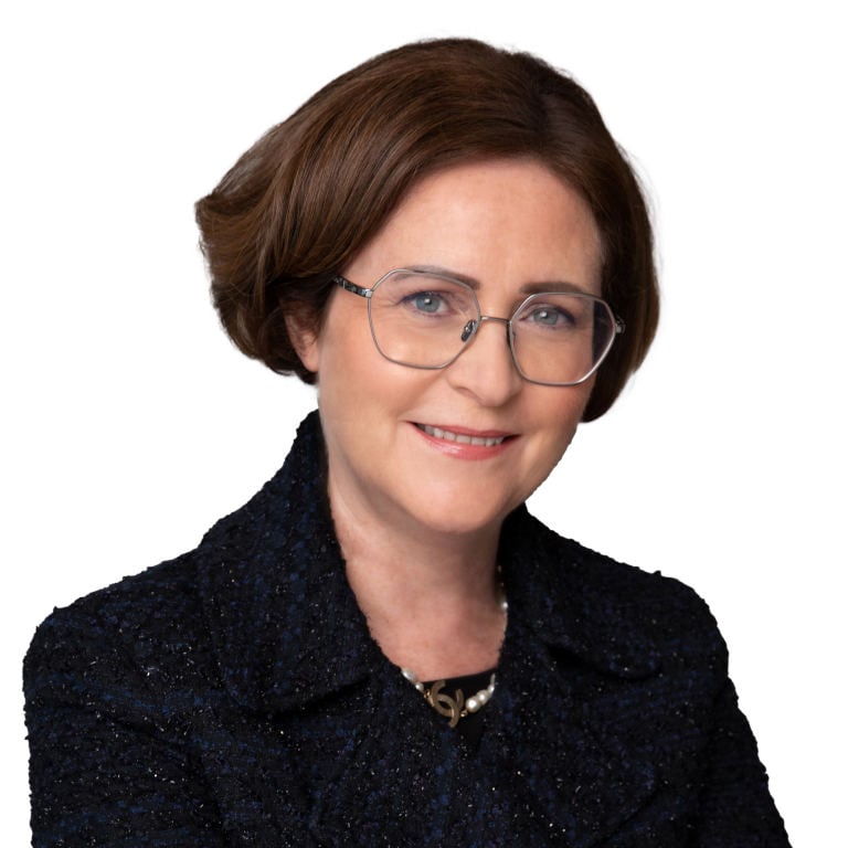 Headshot of Law Society Council member Áine Hynes SC